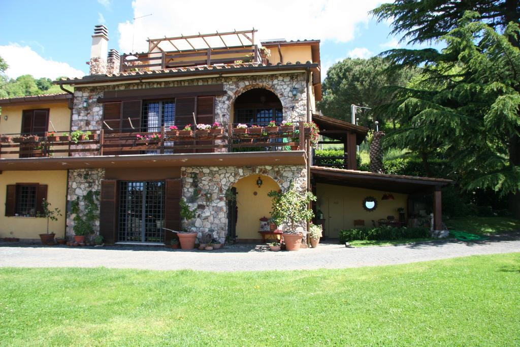 B&B Vigna Rosa Trevignano Romano Bagian luar foto